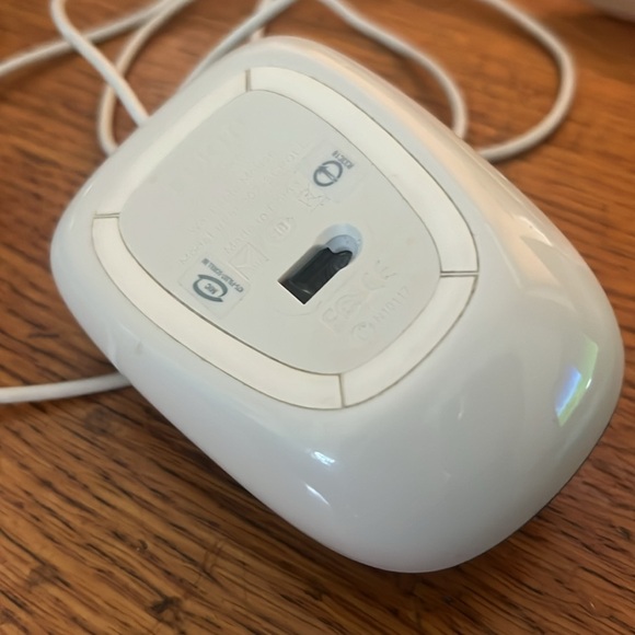 belkin f5l007 scroll wired mouse - Picture 2 of 2